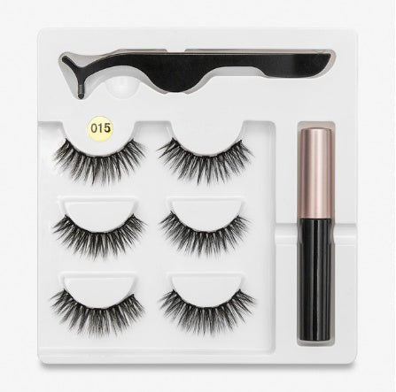 A Pair Of False Eyelashes - Olive Eden