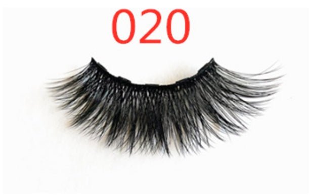 A Pair Of False Eyelashes - Olive Eden