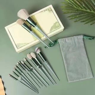 Eye Shadow Highlighter Foundation Brush - Olive Eden