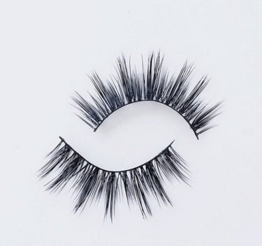 Faux Aurelia Eye Lashes - Olive Eden
