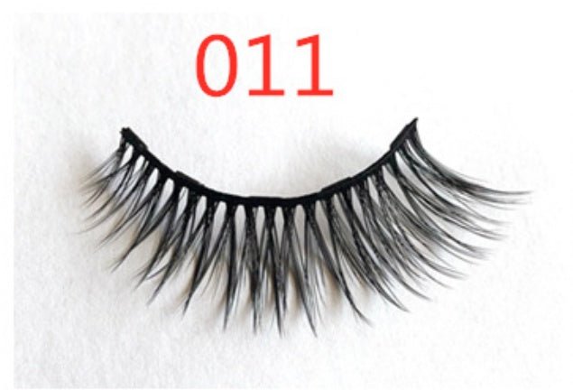 A Pair Of False Eyelashes - Olive Eden